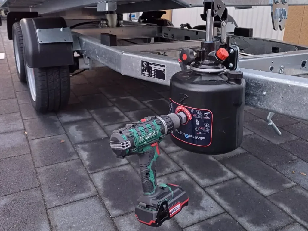 ROCKO smart mit Akkuschrauber