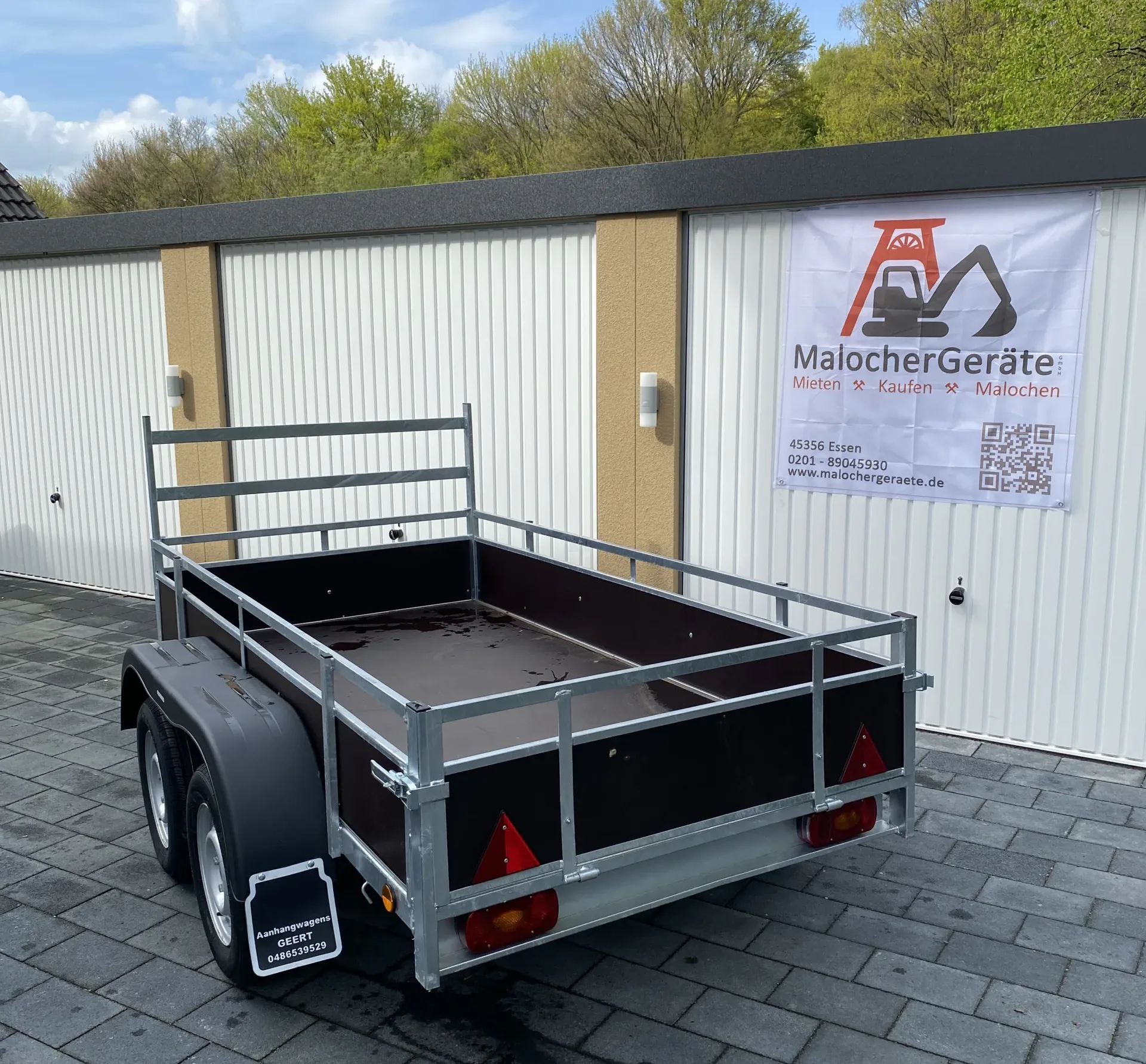 Kastenanhänger 750 kg, 250x128 cm Holz-Bordwände