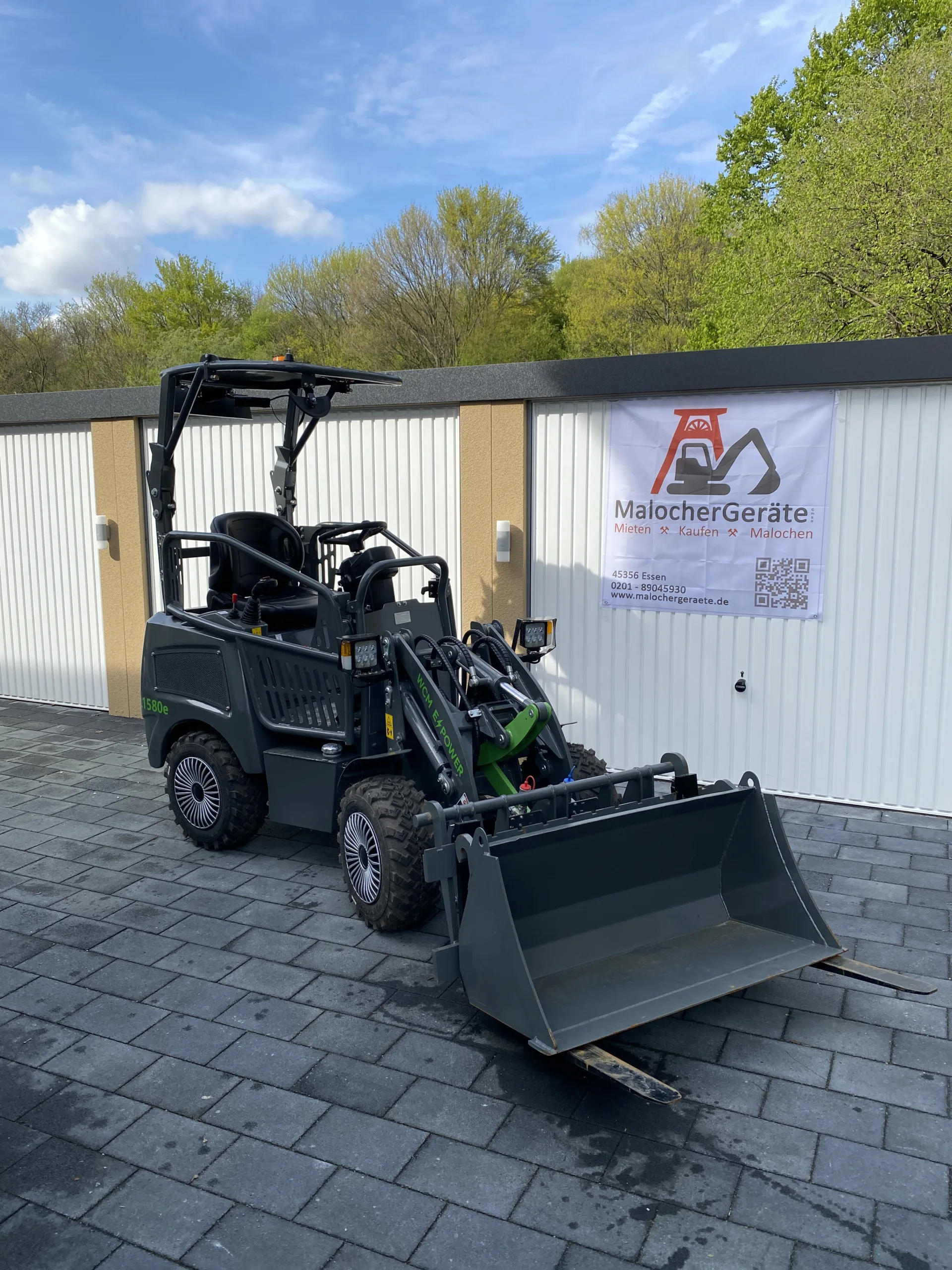 WCM L1580e Hoflader Elektro