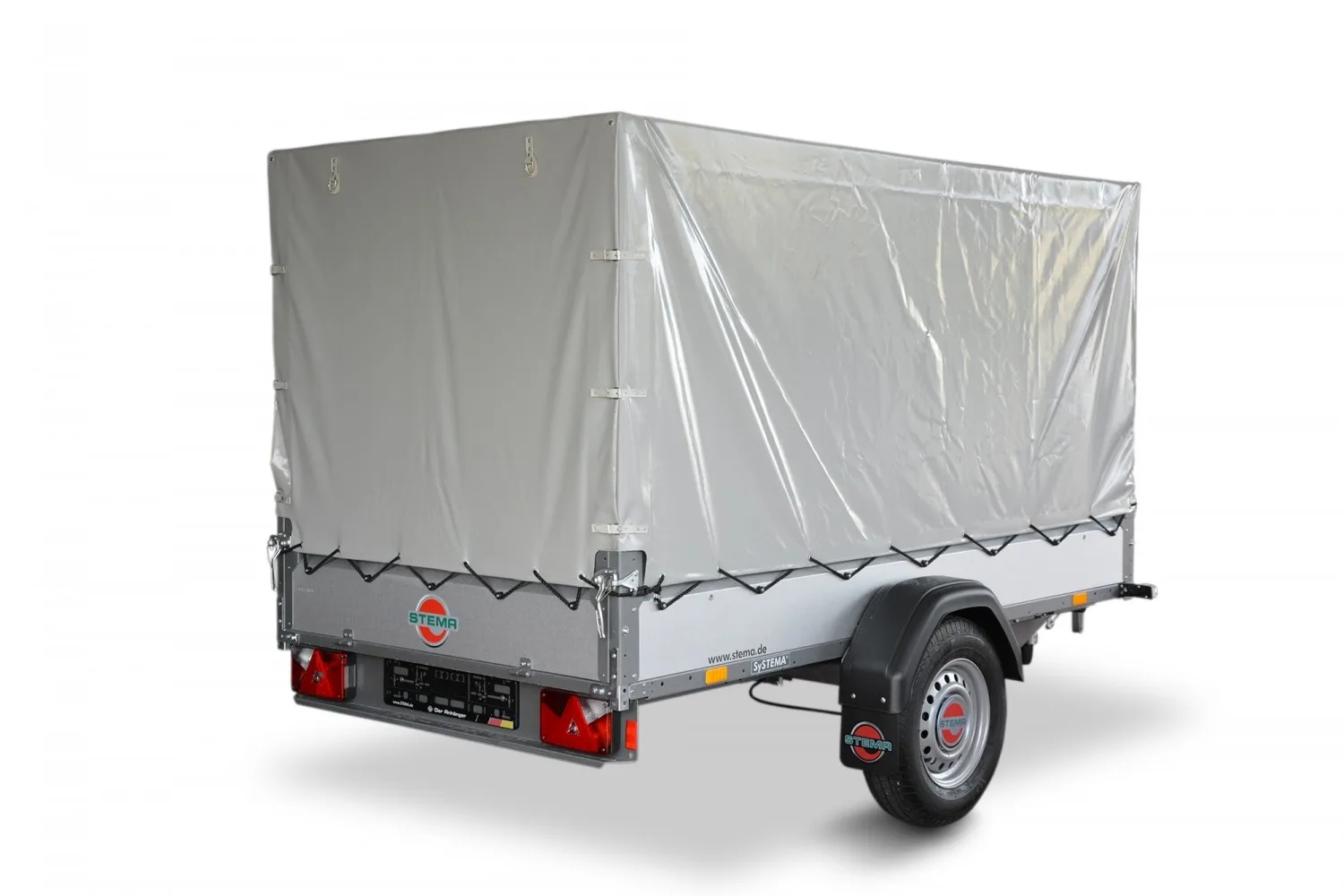 STEMA Kastenanhänger SySTEMA light 1.300 kg, 251x128 cm, mit Plane grau und Spriegel 100 cm hoch