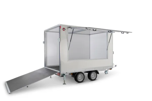 STEMA P-Box Verkaufsklappe offen mit Rampe